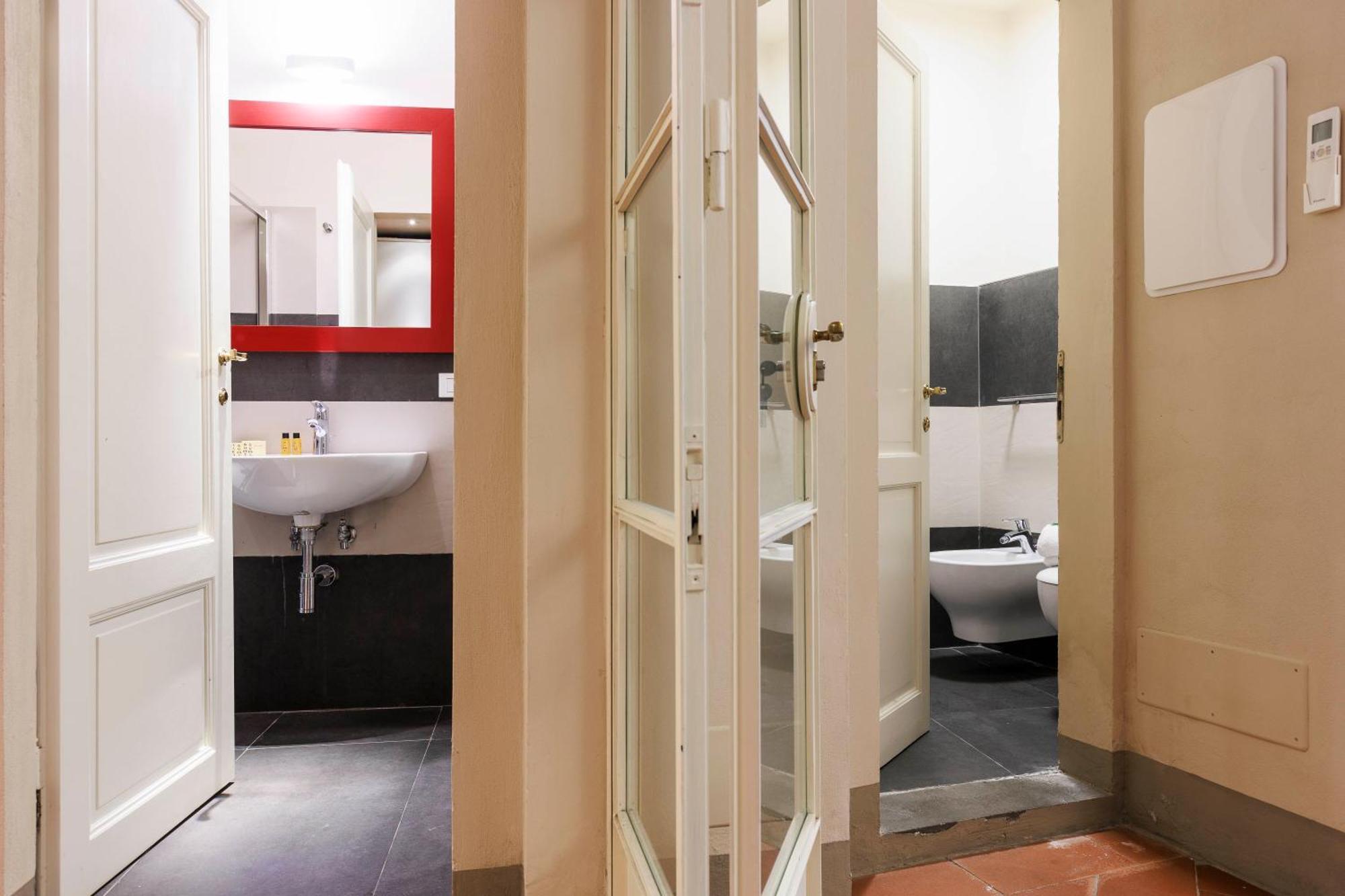 Santa Croce Deluxe Apartment 佛罗伦萨 外观 照片